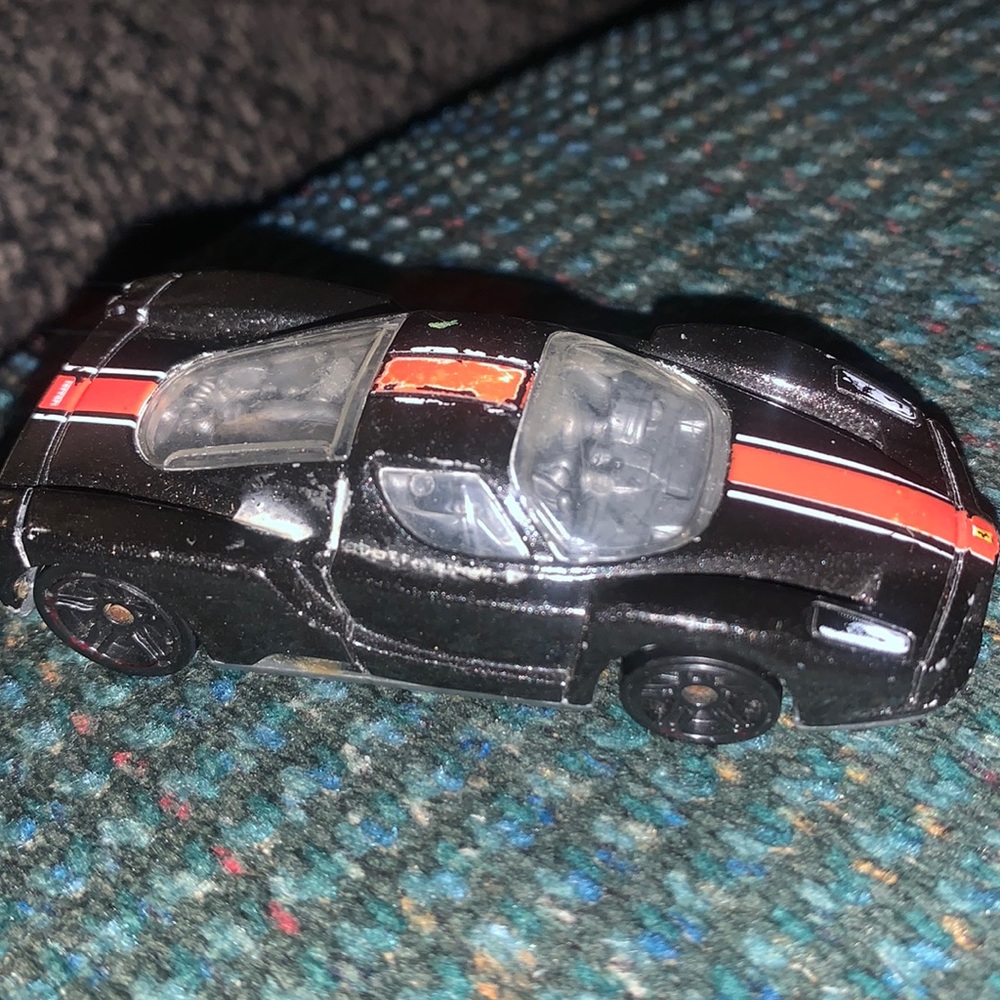 2002 ENZO FERRARI HOTWHEELS